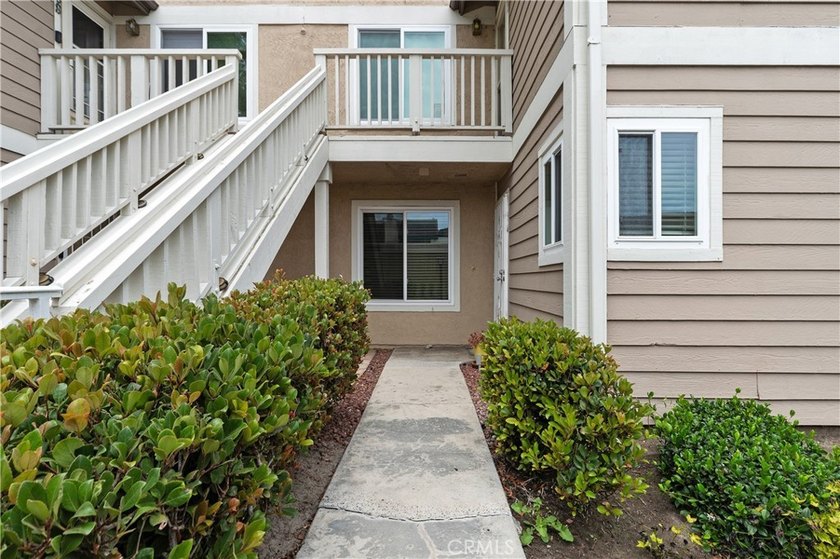 Why rent when you can buy a move in ready condominium in a well - photo 6