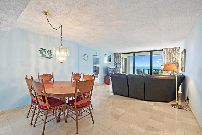 With The Most Amazing Water Views &amp; Amenities of a Luxury - photo 23
