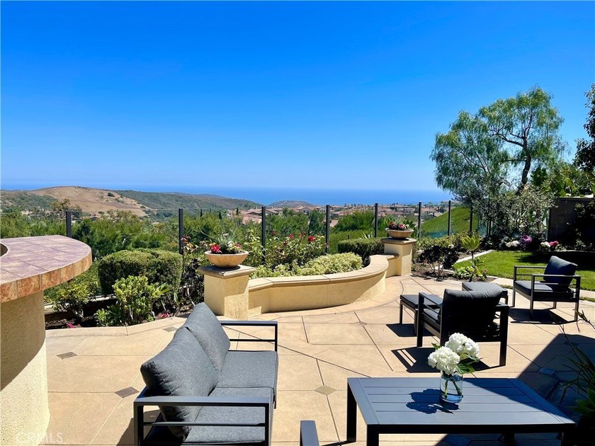 Beautiful Ocean View home is situated behind private gates above - photo 4