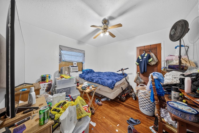 Investor opportunity in Fort Pierce! This 3-bedroom, 2-bath CBS - photo 10