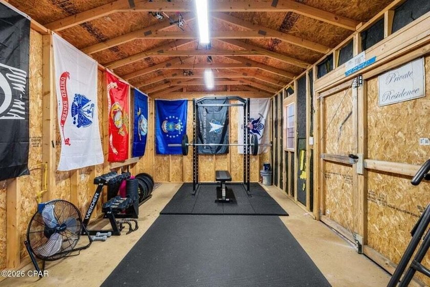 Fanning Bayou, a sought-after neighborhood where country charm - photo 34