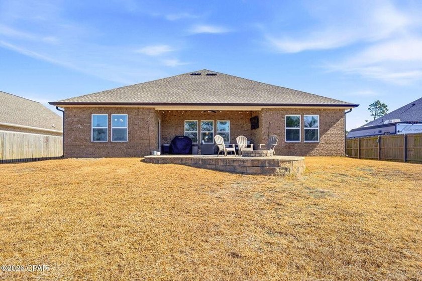 Fanning Bayou, a sought-after neighborhood where country charm - photo 40