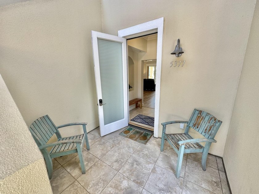 Finally! A one-story, walk-in level, 3-bedroom, 3-bath home on - photo 2