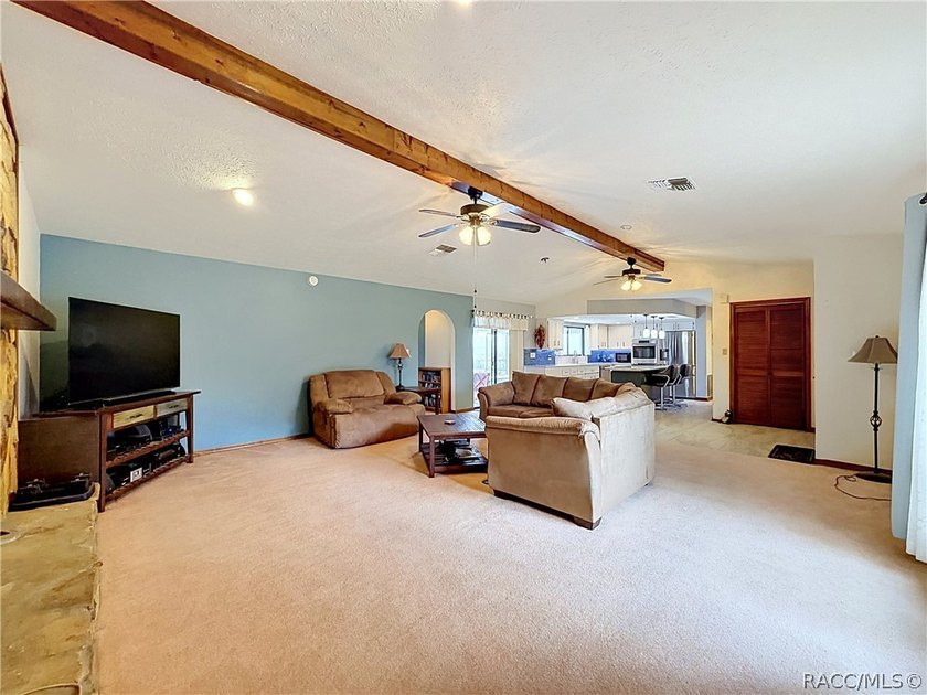 Welcome to this beautifully maintained, large 2 bedroom, 2 bath - photo 12