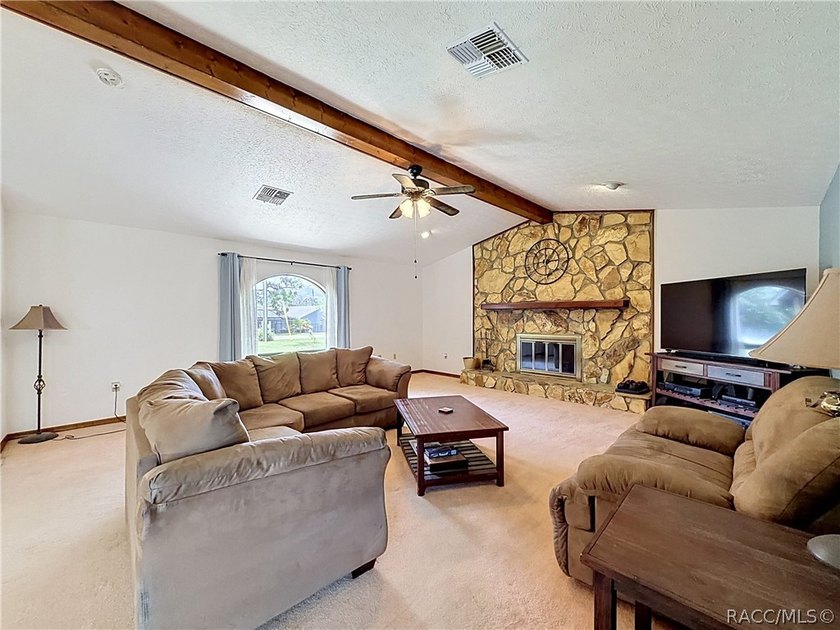 Welcome to this beautifully maintained, large 2 bedroom, 2 bath - photo 15
