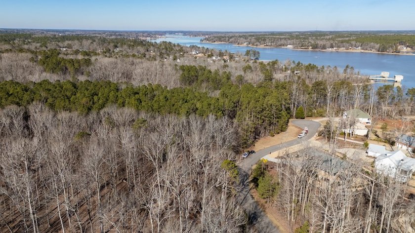 Prime 14.65-Acre Estate or Development Opportunity in Harborside - photo 22
