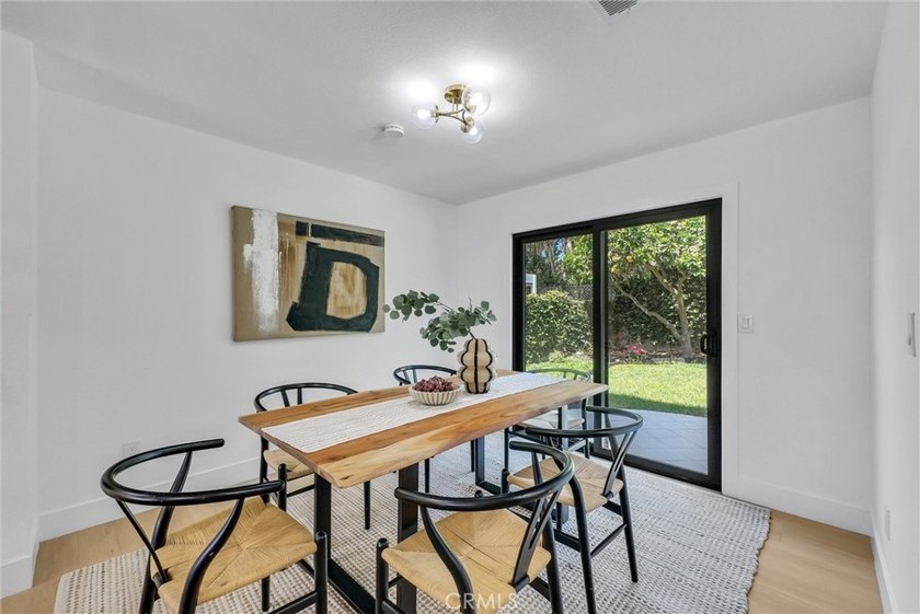Beautifully remodeled 5-bedroom home with a sought-after - photo 9