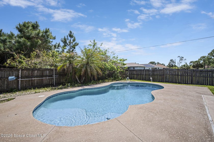 Situated on a quiet street in a desirable Southeast Palm Bay - photo 26