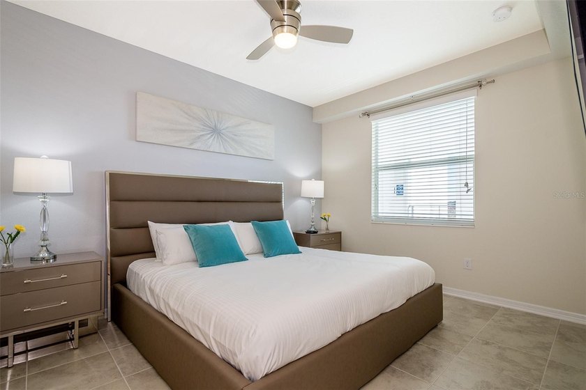 AMAZING SECOND FLOOR CONDO FULLY TILED &amp; FURNISHED. If you want - photo 4