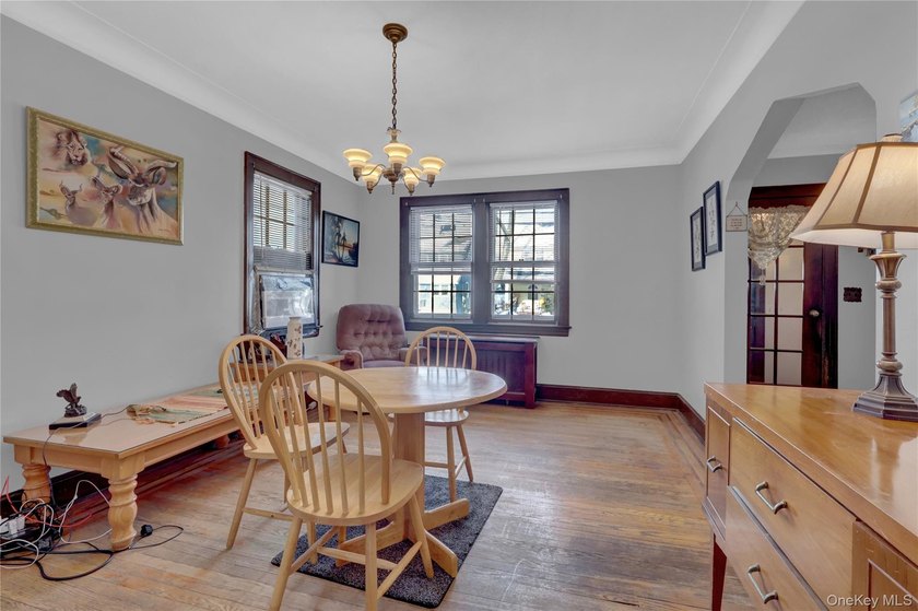Welcome to 15 Donald Place, East Rockaway; a beautiful 3-bedroom - photo 9