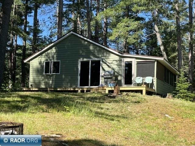 The beautiful *Vermilion River* is right out the door of this - photo 2