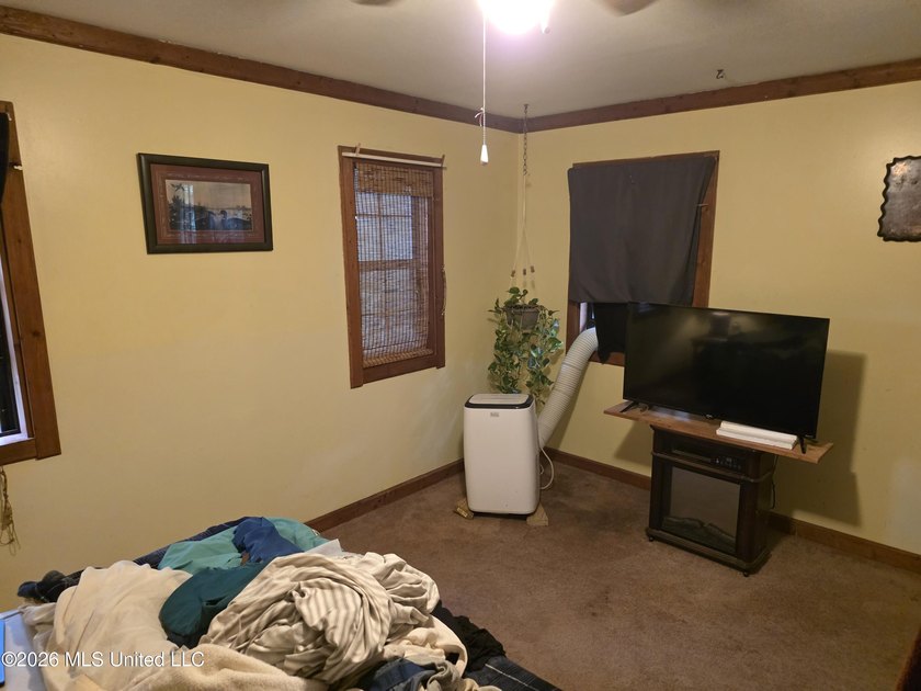 For sale is a 3-story home situated at 2025 Hendrix Road in the - photo 11
