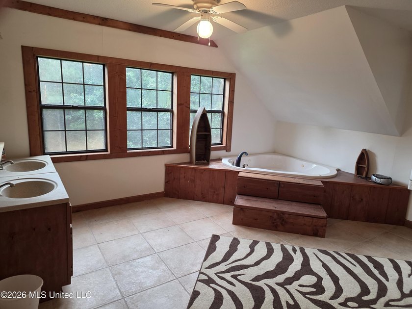 For sale is a 3-story home situated at 2025 Hendrix Road in the - photo 18