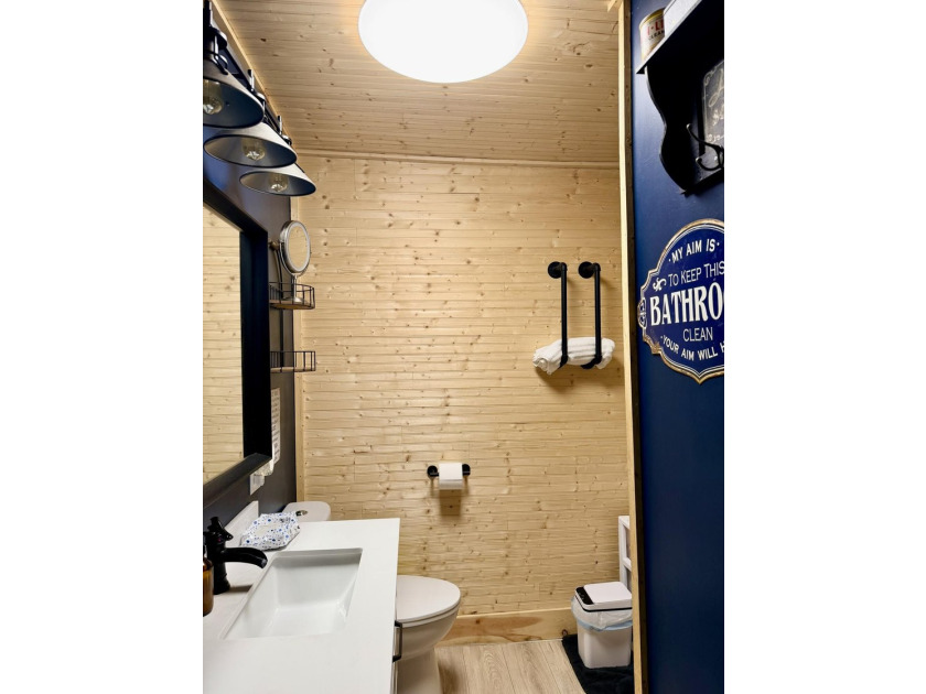 Beautiful older home that has been updated and ready to go! This - photo 41