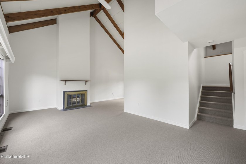 Enjoy easy Berkshire living in this spacious end-unit condo at - photo 6