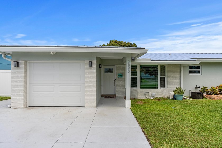 Completely transformed and move-in ready with NO HOA! This - photo 3