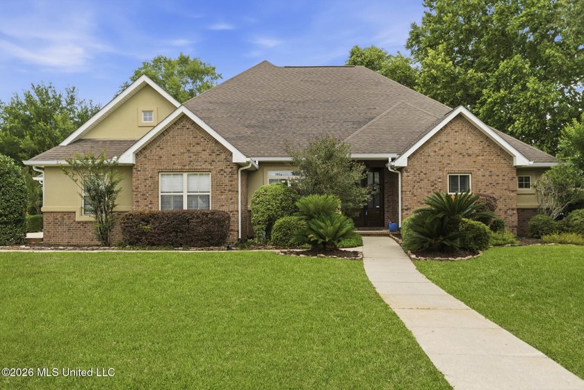 Located in the sought-after Palmetto Pointe community and within - photo 4