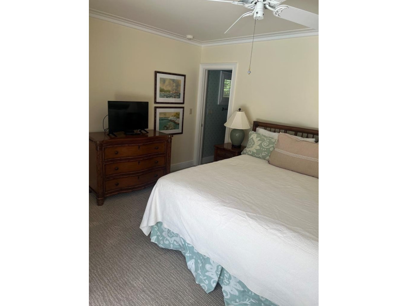 Set on one of Ocean Reef's most private and desirable waterfront - photo 17