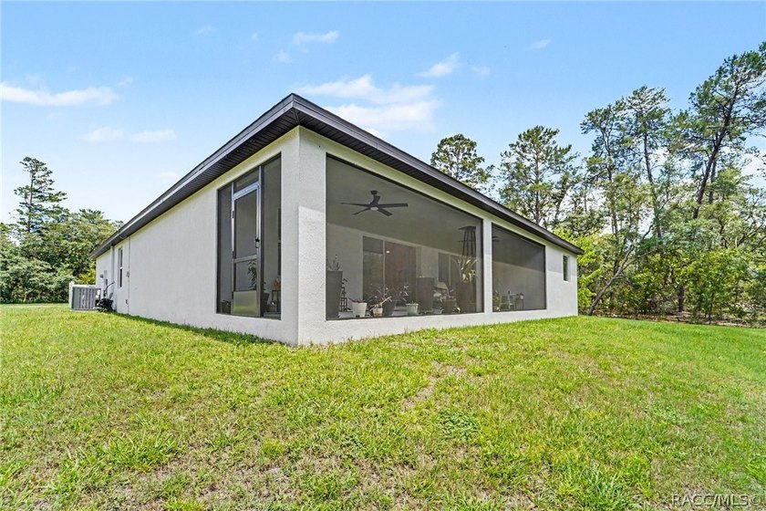 Experience the perfect blend of elegance, comfort, and Florida - photo 26