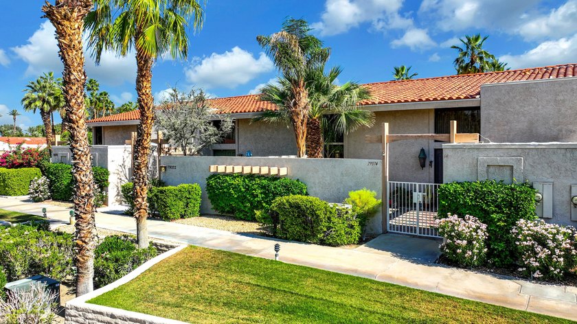 Unique opportunity to own a very special, spacious 2,608 Sq.Ft - photo 6