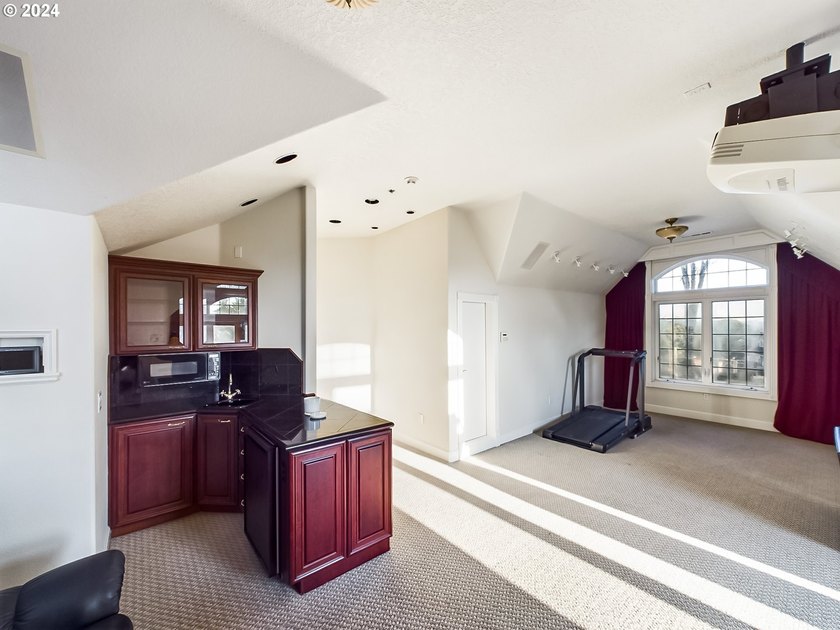 Welcome to your own private paradise Overlooking Tualatin - photo 35