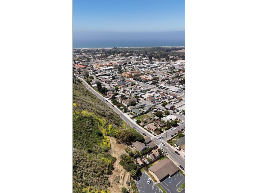 Location, location, location! Over an acre Lot with an - photo 3