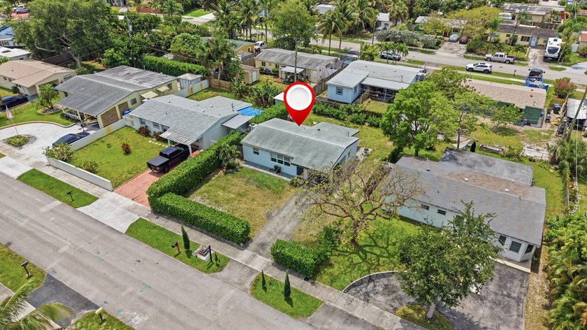 Beautifully updated 2-bedroom, 1-bath home with EXTRA Florida - photo 31