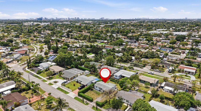 Beautifully updated 2-bedroom, 1-bath home with EXTRA Florida - photo 41