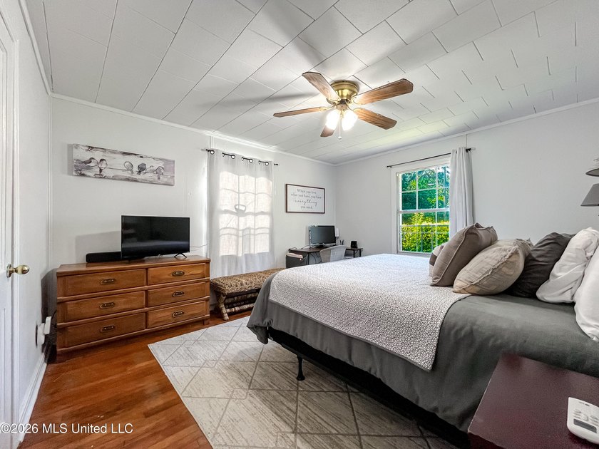 Coastal charm meets modern convenience in this beautifully - photo 23