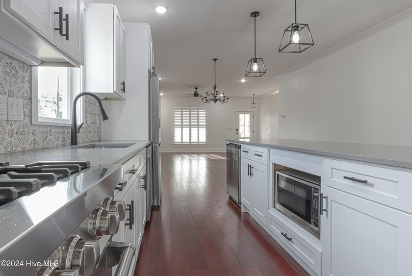 Pinehurst ''New Construction'' in OLD TOWN. WALK TO PINEHURST - photo 8
