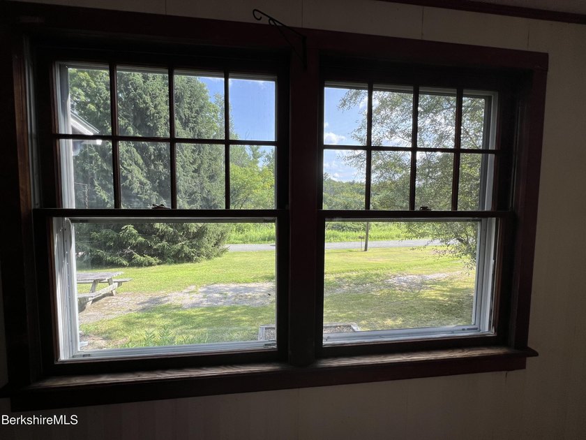 Great potential in a lovely setting. Located on a dead end, this - photo 10