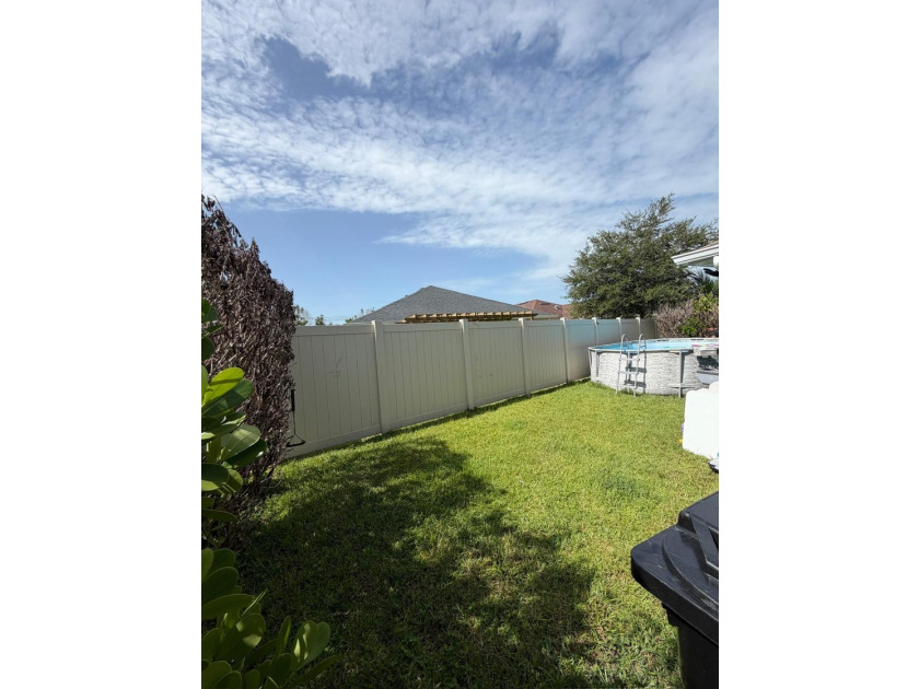 Welcome to this charming 3-bedroom, 2-bathroom home located in - photo 14
