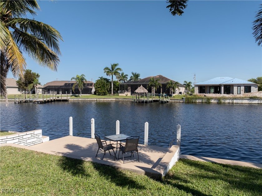 Gulf-access canal frontage - Brand-new pool &amp; spa - Dual-zone - photo 10