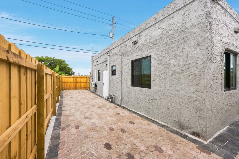 Charming and move-in ready 3-bedroom, 2-bath home being sold - photo 37