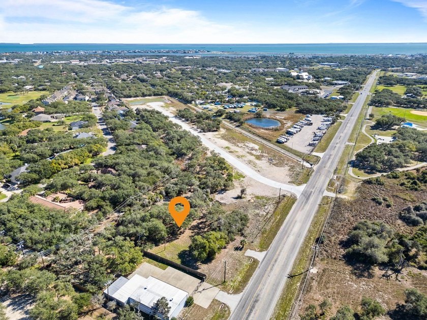 COMMERCIAL ACRE - Located on Pearl Street just off Hwy 35, this - photo 3