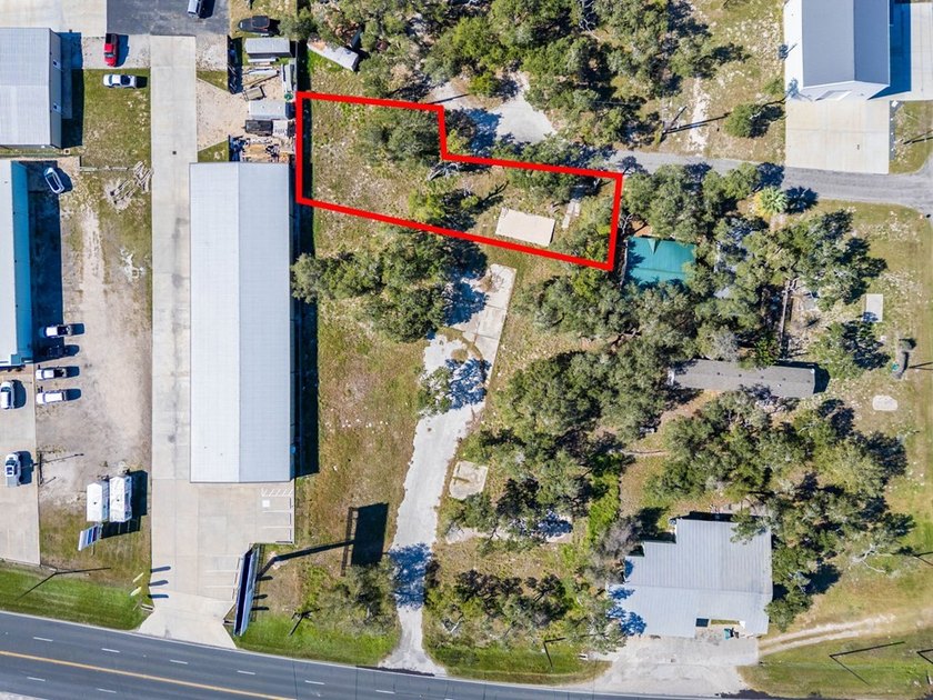 RARE High-Traffic Commercial Opportunity - Exceptional - photo 6