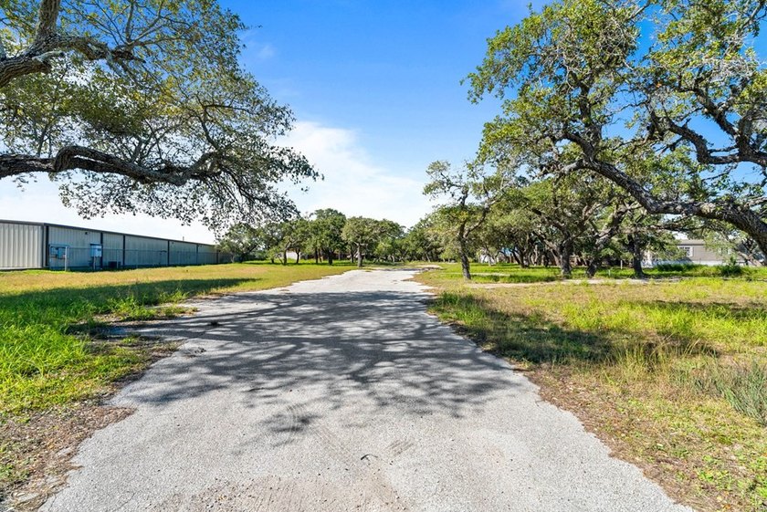 RARE High-Traffic Commercial Opportunity - Exceptional - photo 8