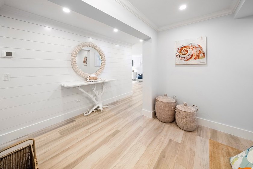 Stunning 4 Br/3 Ba Oceanfront lower-level unit. Designed - photo 19