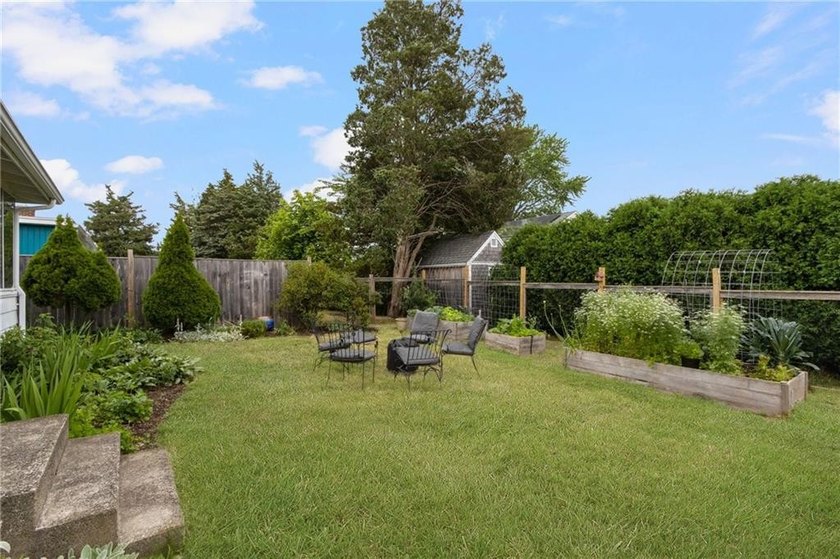 Welcome to 65 King Philip Street, Portsmouth, Rhode Island-a - photo 34