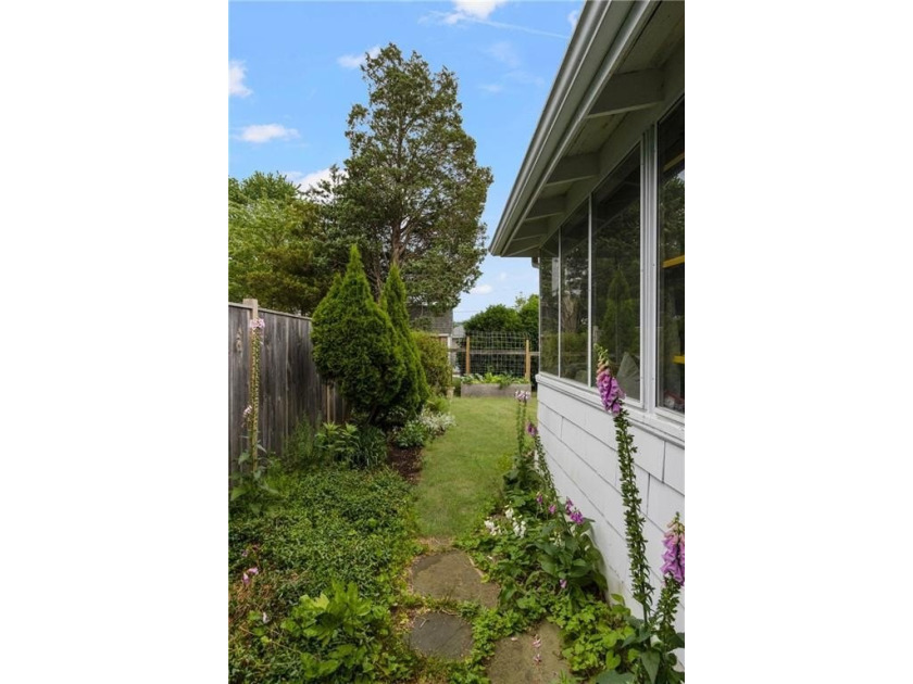 Welcome to 65 King Philip Street, Portsmouth, Rhode Island-a - photo 38