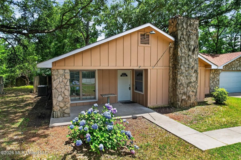Welcome to Westgate!! Schedule your time to see this 4bed 2bth - photo 7