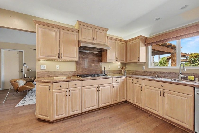 6382 Lake Shore Dr - photo 21