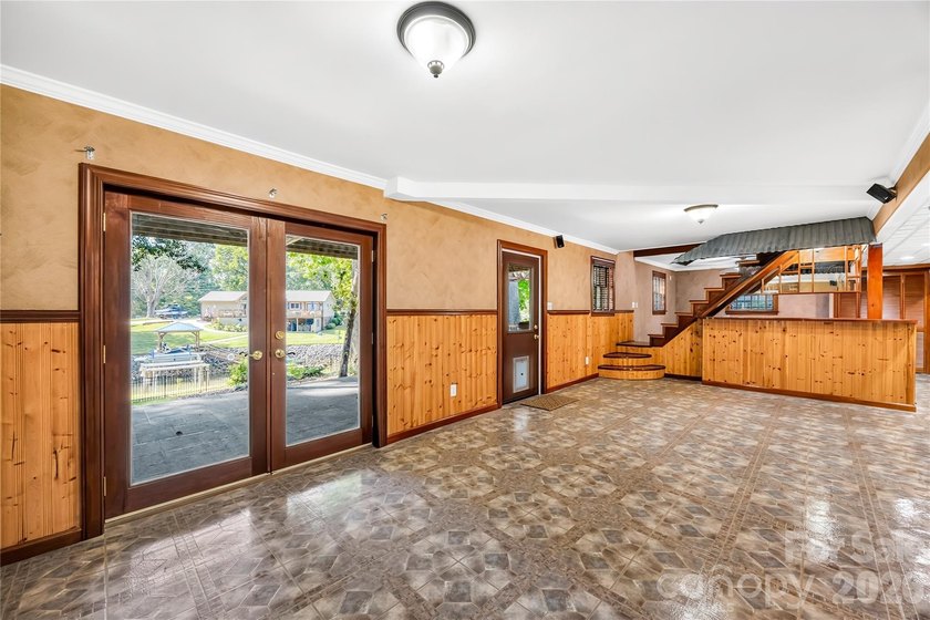 Lake Norman waterfront living at its best in this beautifully - photo 22