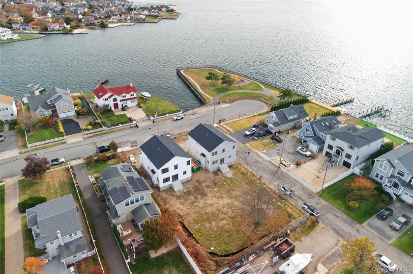 New Construction Built to FEMA Codes, Amazing Bay Views! - photo 22