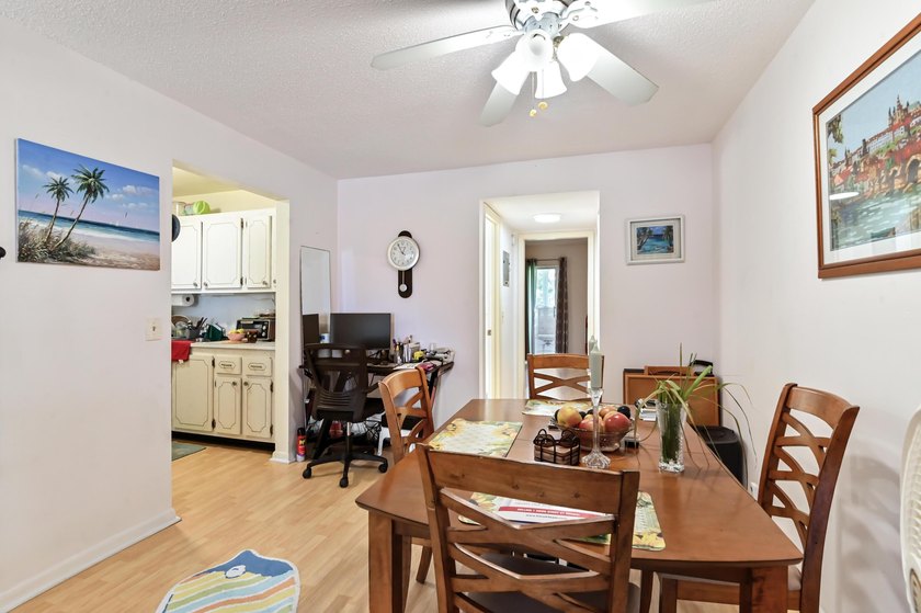 Welcome to this charming one-bedroom, one-and-a-half-bath - photo 6