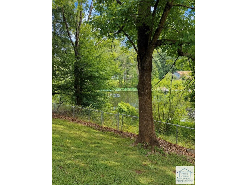 Welcome to this charming 3-bedroom, 2-full-bath brick ranch in - photo 5