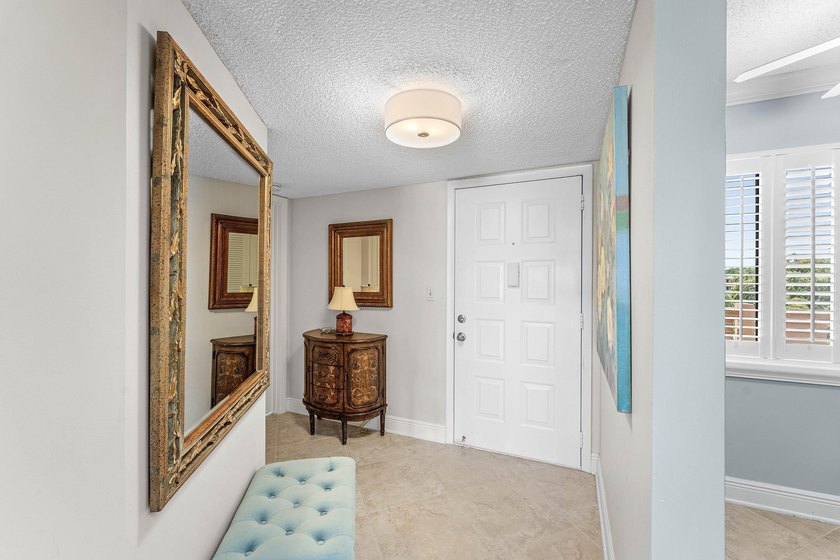 Welcome to a beautiful 2-bedroom, 2-bathroom condo located at - photo 2