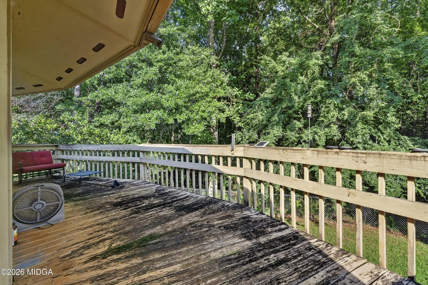Welcome to one of Forsyth's most distinctive homes! This - photo 11