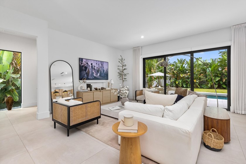 Built in 2022 and perfectly positioned in Boca Villas, this - photo 11
