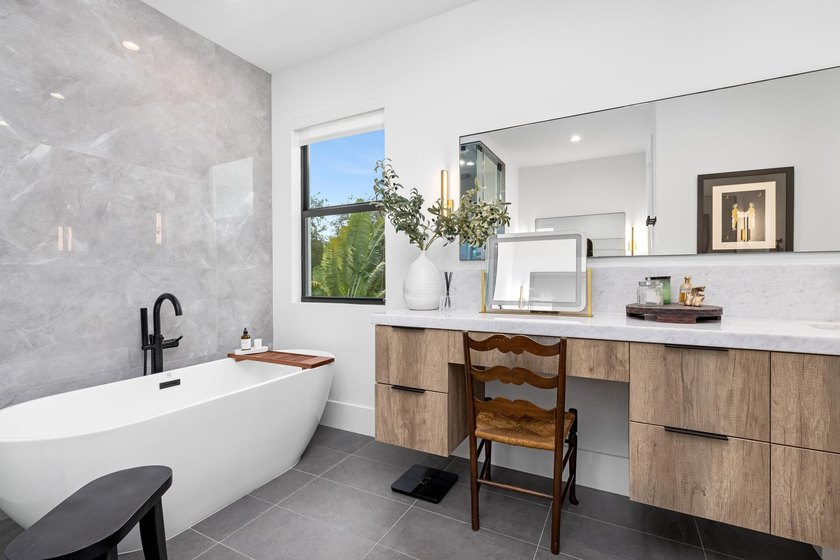 Built in 2022 and perfectly positioned in Boca Villas, this - photo 18
